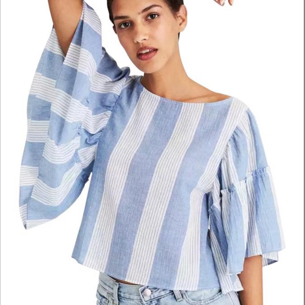 AEO Striped Cropped Blouse